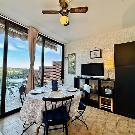 Apartmán Tranquille Avec Piscine A - Fr-1-226b-252