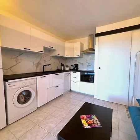 Apartment Tranquille Avec Piscine A - Fr-1-226b-252 *